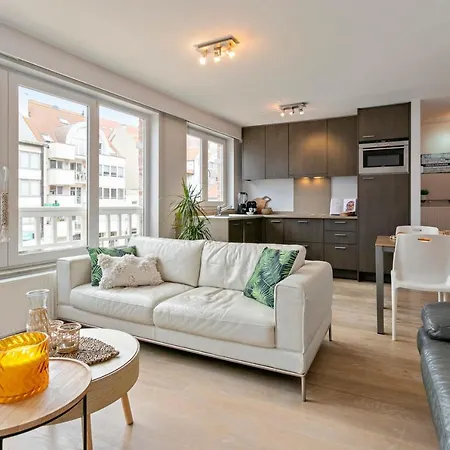 Charming For 4 Persons In Nearby The Beach 아파트 크노케-하이스트